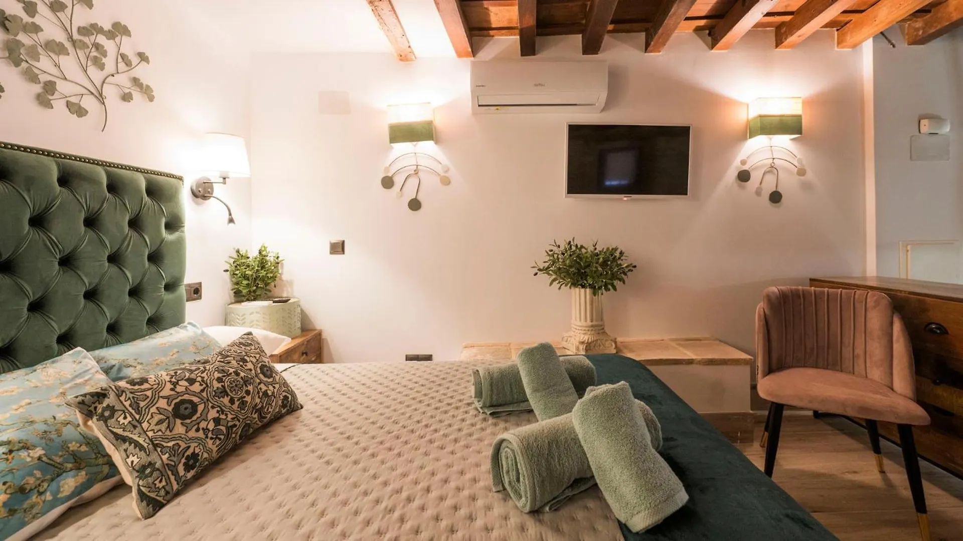 Luxury Los Olivos De San Gines Toledo 0*,